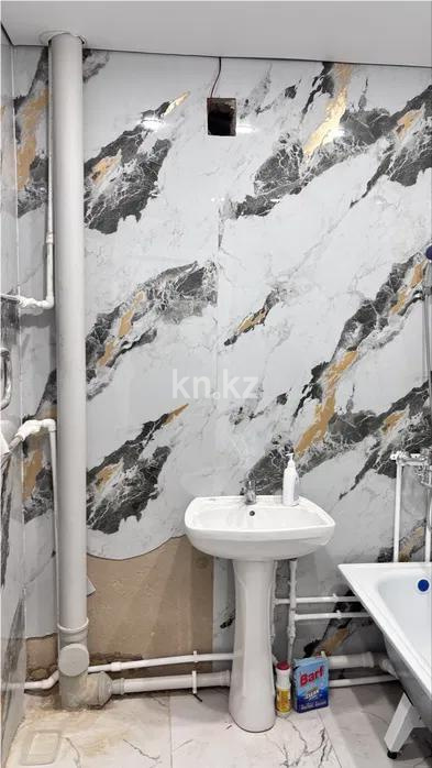 Продажа 3-комнатной квартиры, 81 м², ул. Абая, дом  15 в Темиртау - фото 3