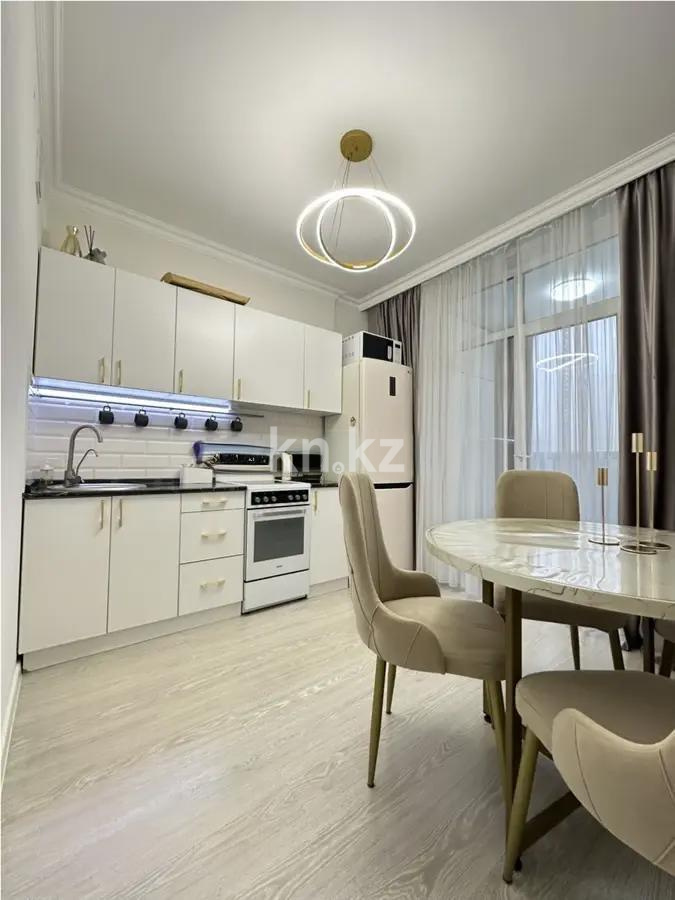 Продажа 1-комнатной квартиры, 42 м², пр. Улы Дала, дом  61 в Астане - фото 2