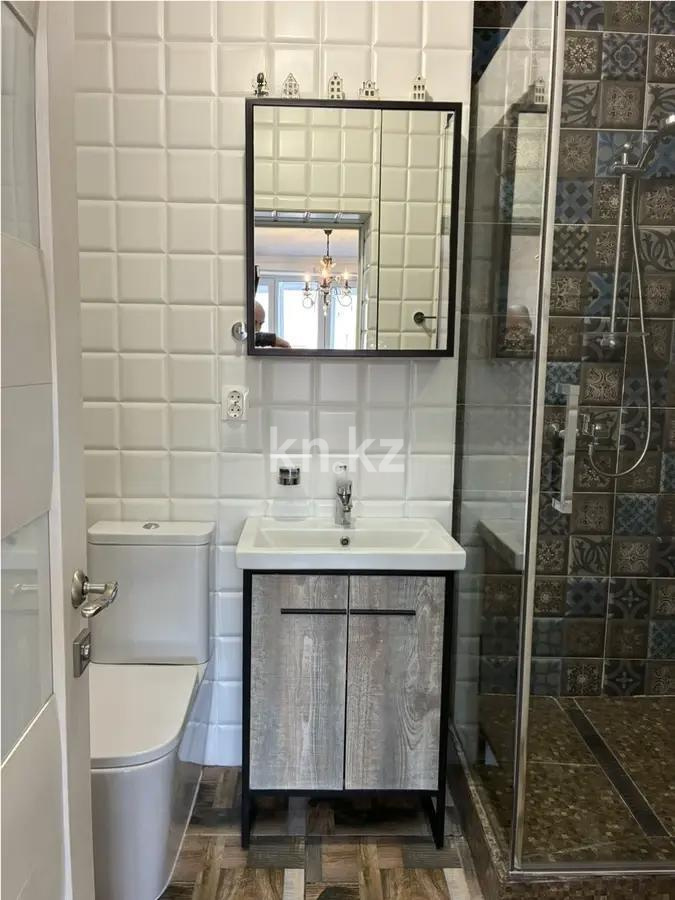 Продажа 4-комнатной квартиры, 105 м², ул. Кенесары хана, дом  98 в Алматы - фото 9