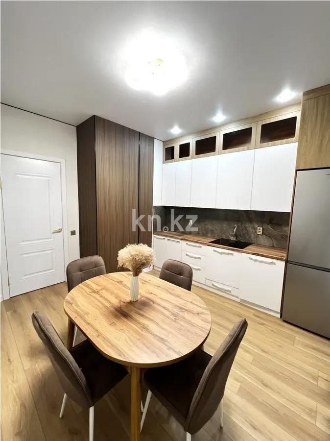 Продажа 2-комнатной квартиры, 64 м², пр. Тауелсыздык, дом  40/1 в Астане - фото 3
