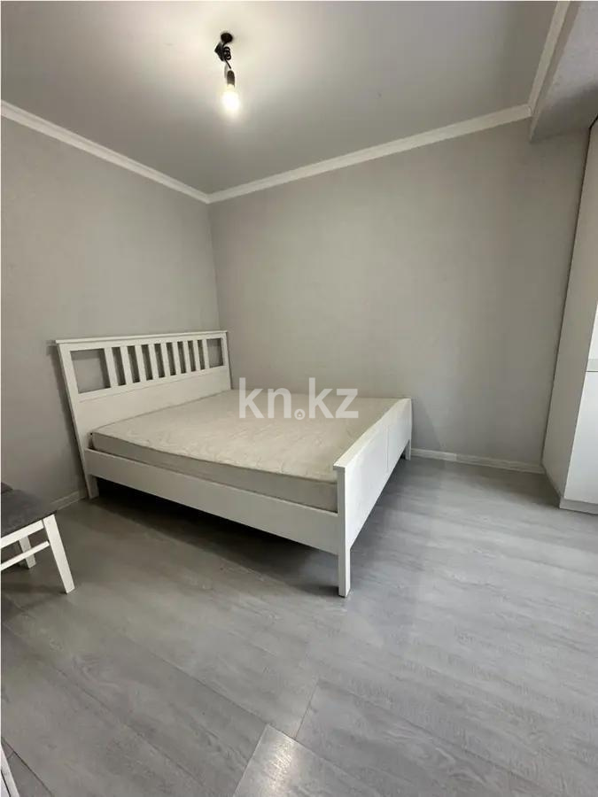 Продажа 2-комнатной квартиры, 45 м², мкр-н Аксай-5, дом  25 в Алматы - фото 2