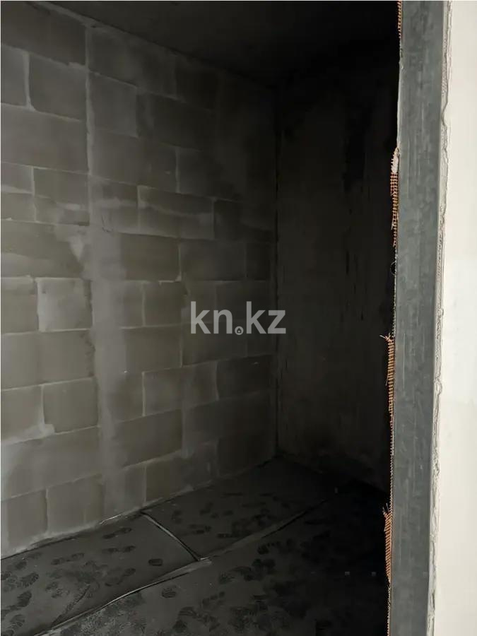 Продажа 2-комнатной квартиры, 79 м² в Алматы - фото 4