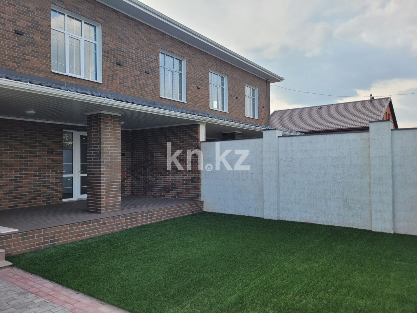 Продажа 6-комнатного дома, 288 м², ул. Ондасынова в Караганде - фото 7