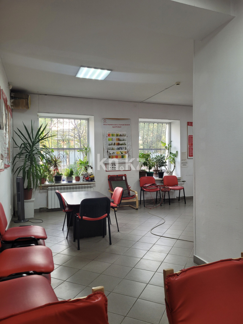 Продажа , 222 м², ул. Абая в Караганде - фото 4