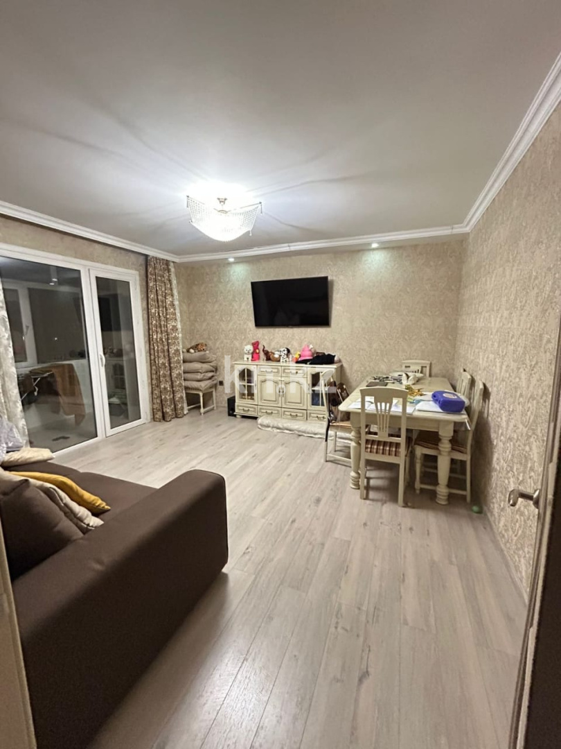 Продажа 4-комнатной квартиры, 83 м², мкр-н Степной-4, дом  32 в Караганде