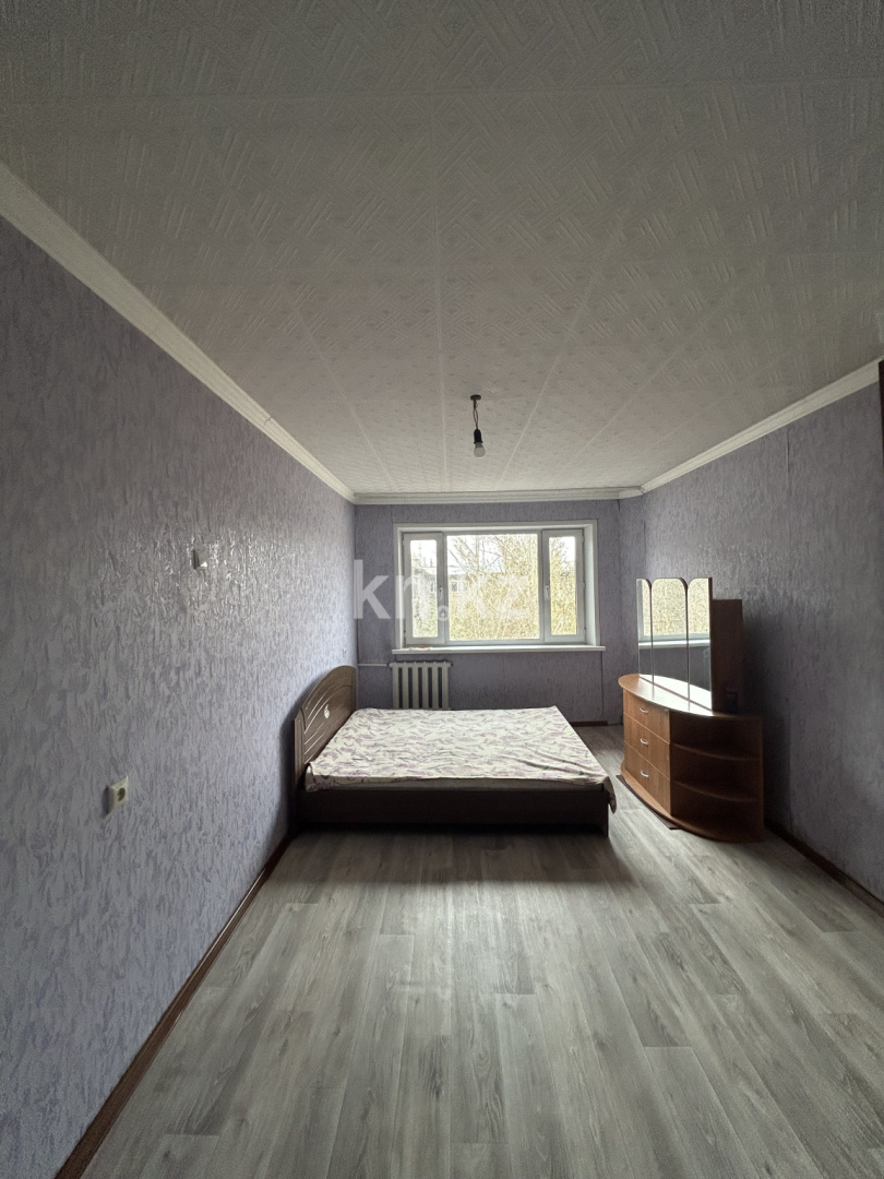 Продажа 4-комнатной квартиры, 76.3 м², 1 кв-л, дом  2 в Караганде - фото 6