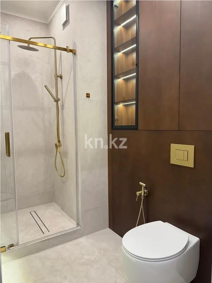 Продажа 3-комнатной квартиры, 96 м², ул. Сатпаева, дом  90/52 в Алматы - фото 5