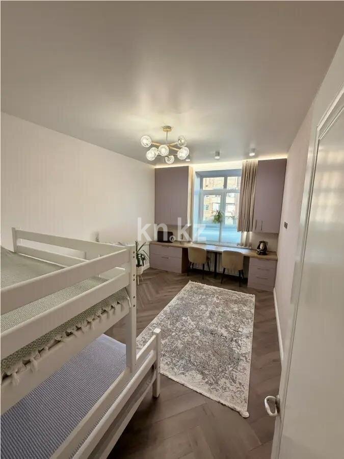 Продажа 3-комнатной квартиры, 91 м² в Караганде - фото 3