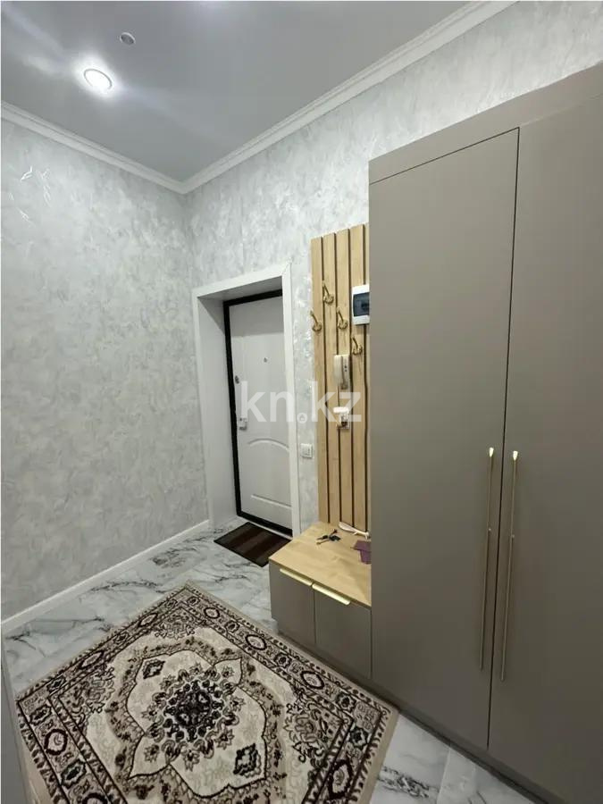 Продажа 1-комнатной квартиры, 42 м², пр. Райымбека, дом  351/1 в Алматы - фото 4
