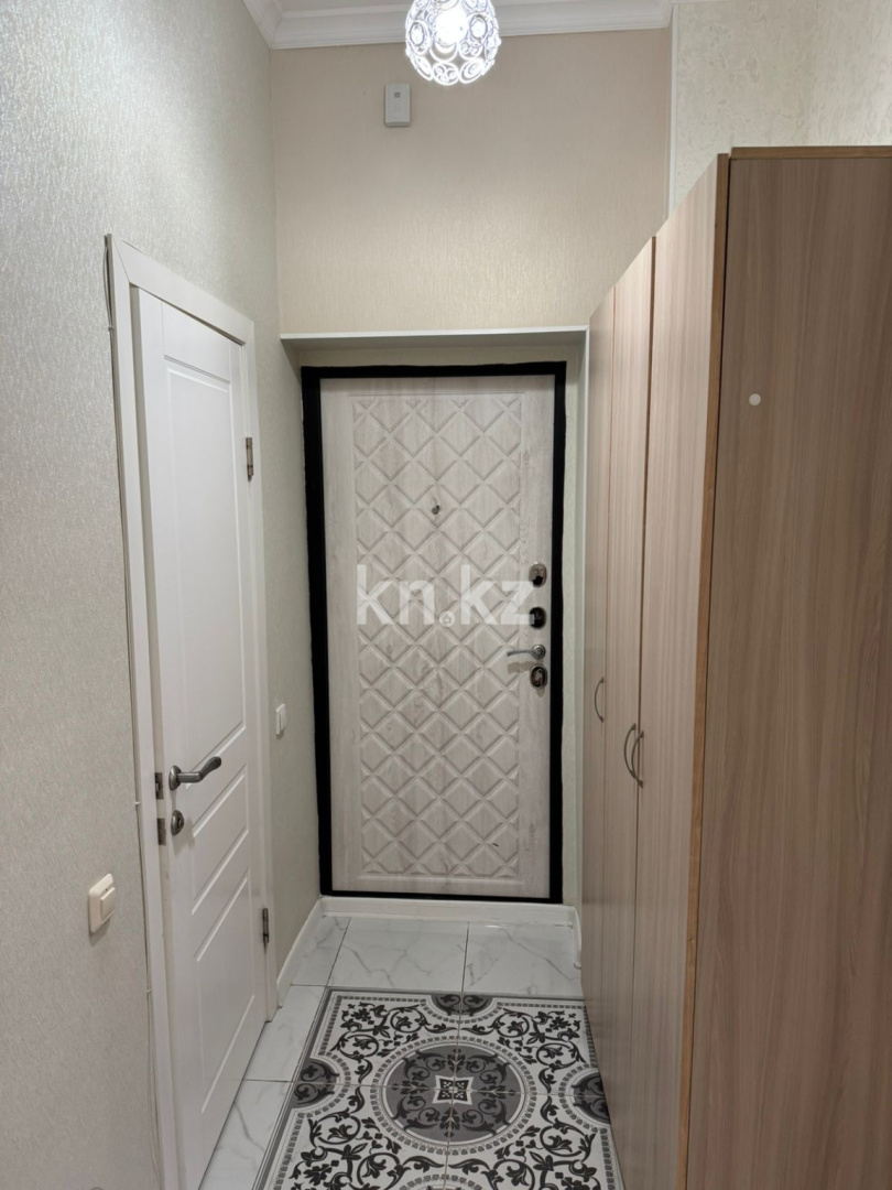 Аренда 1-комнатной квартиры посуточно, 50 м², ул. Туркестан, дом  14 в Астане - фото 12