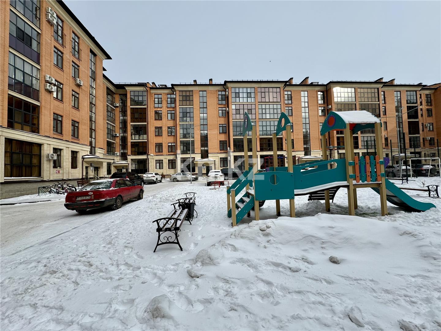 Продажа 3-комнатной квартиры, 117 м², ул. Гоголя в Караганде - фото 2