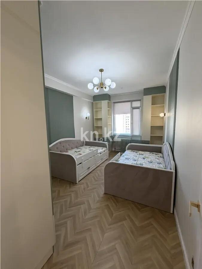 Продажа 4-комнатной квартиры, 130 м² в Астане - фото 4