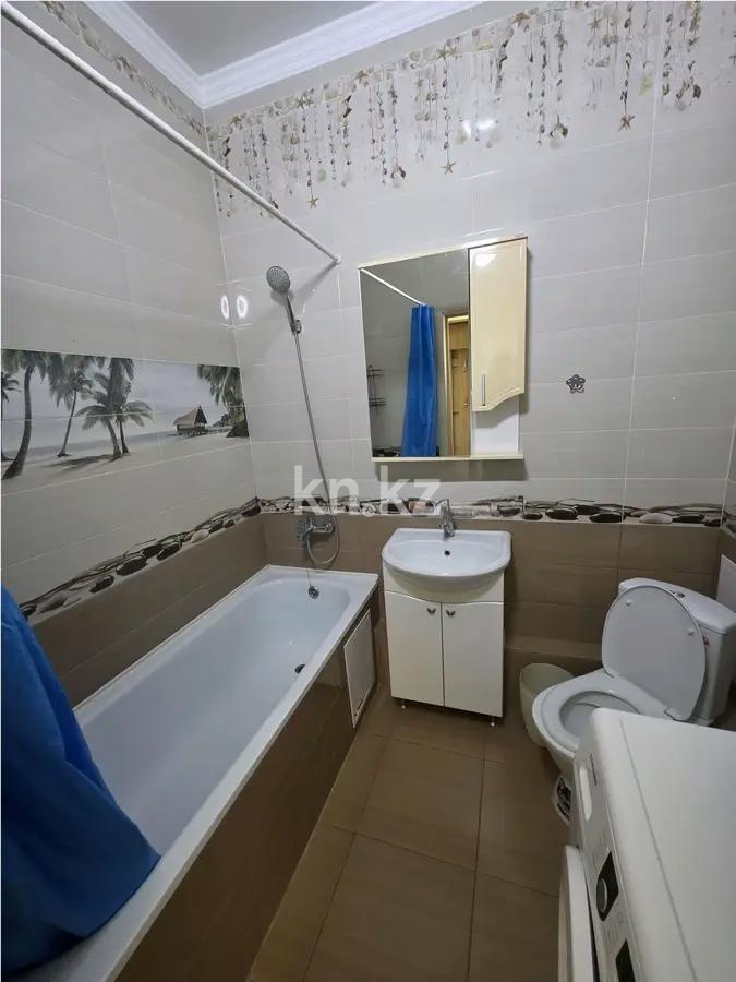 Продажа 1-комнатной квартиры, 37 м², пр. Кабанбай батыра, дом  58б/1 в Астане - фото 4