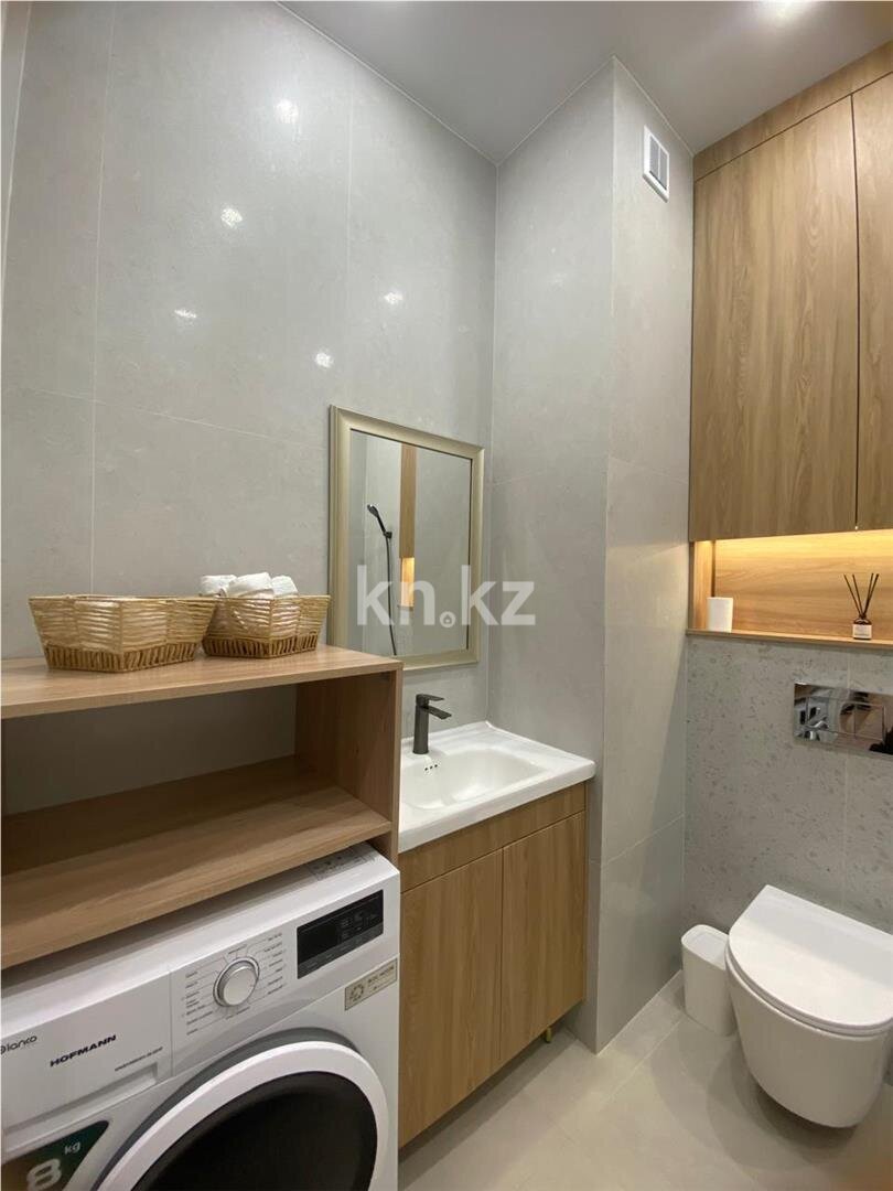 Продажа 4-комнатной квартиры, 105.8 м² в Астане - фото 14