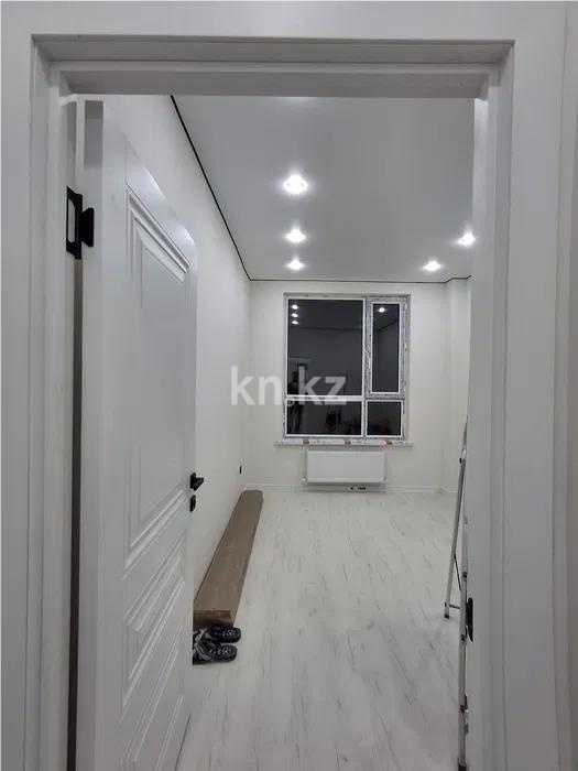 Продажа 3-комнатной квартиры, 58 м², ул. Аубакирова, дом  12/45б стр в Алматы - фото 2