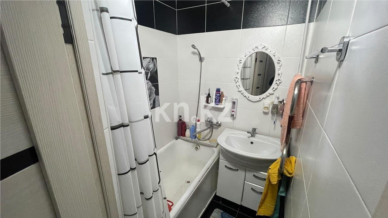 Продажа 4-комнатной квартиры, 61 м² в Караганде - фото 8