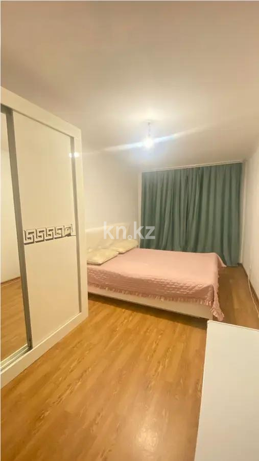 Продажа 3-комнатной квартиры, 93 м², мкр-н 12, дом  46/1 в Караганде - фото 3