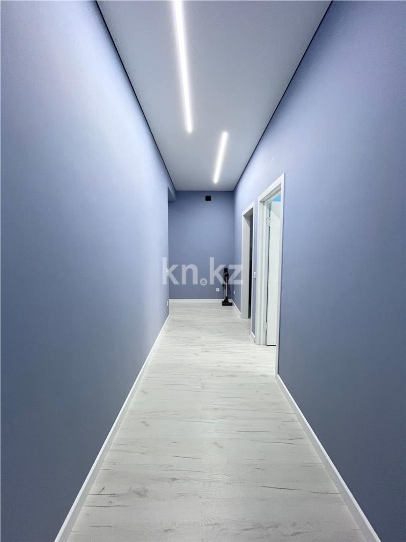 Продажа 2-комнатной квартиры, 63 м², ул. Букетова в Караганде - фото 13