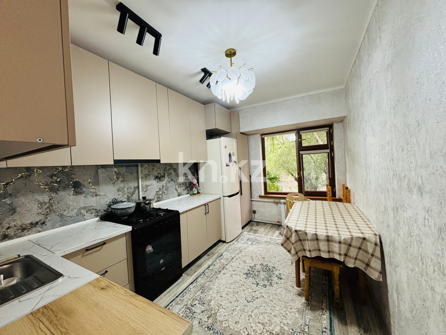Продажа 2-комнатной квартиры, 61.5 м² в Алматы - фото 9