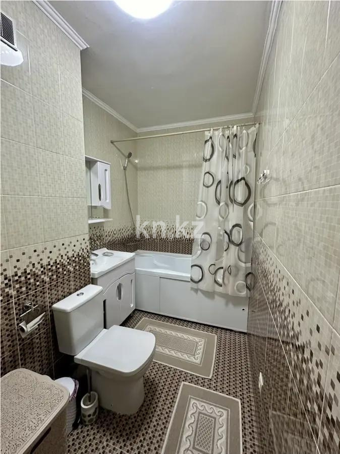 Продажа 2-комнатной квартиры, 78 м², мкр. Аксай-3б, дом  30а в Алматы - фото 4