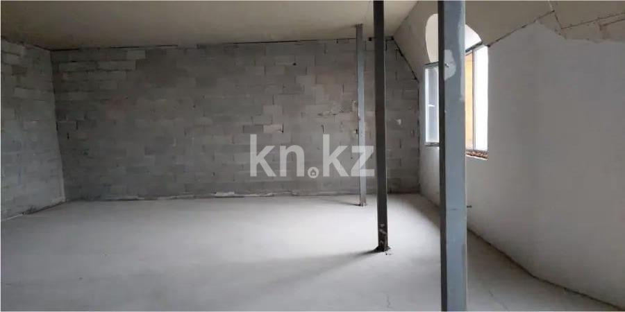 Продажа 3-комнатной квартиры, 142 м², ул. Касымова, дом  32 в Алматы - фото 3