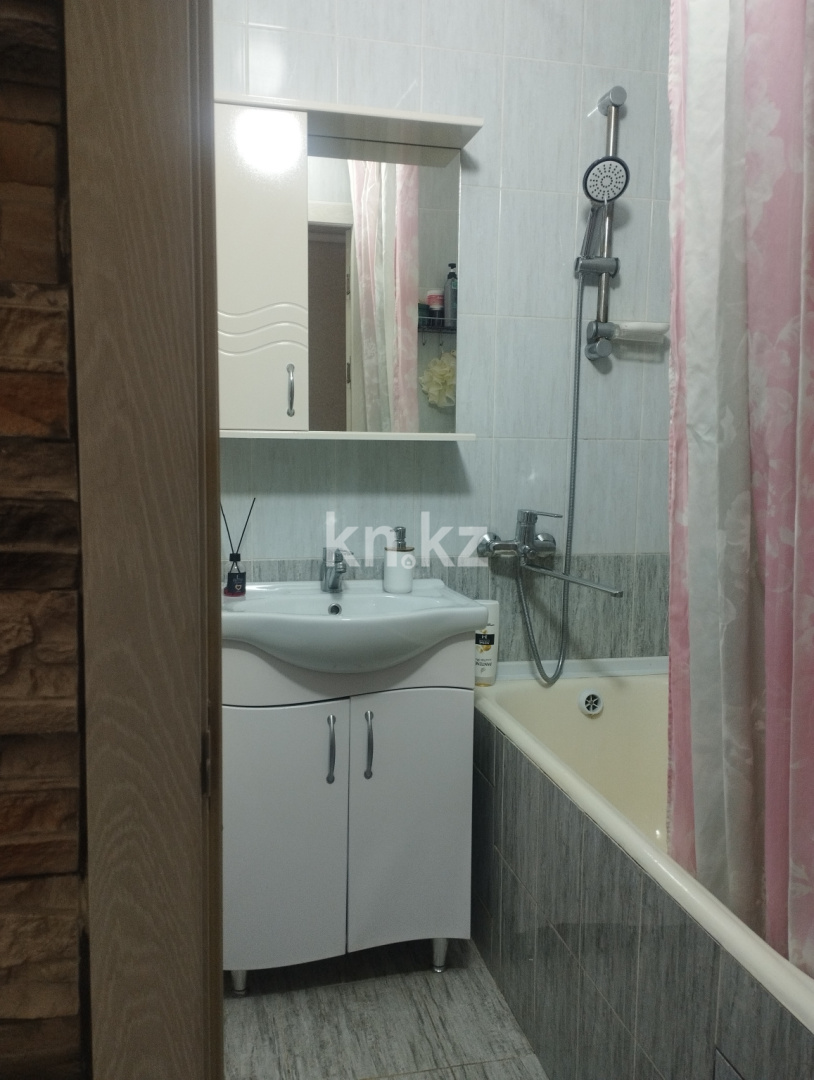 Продажа 3-комнатной квартиры, 60 м² в Шымкенте - фото 7