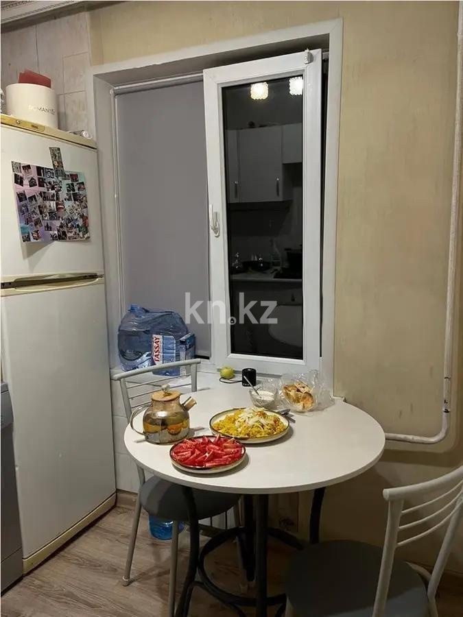 Продажа 1-комнатной квартиры, 32 м², мкр-н 1, дом  74 в Алматы - фото 2