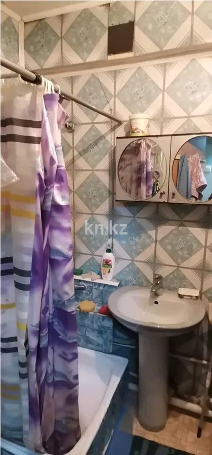 Продажа 1-комнатной квартиры, 31 м², мкр-н Восток-2, дом  11 в Караганде - фото 3