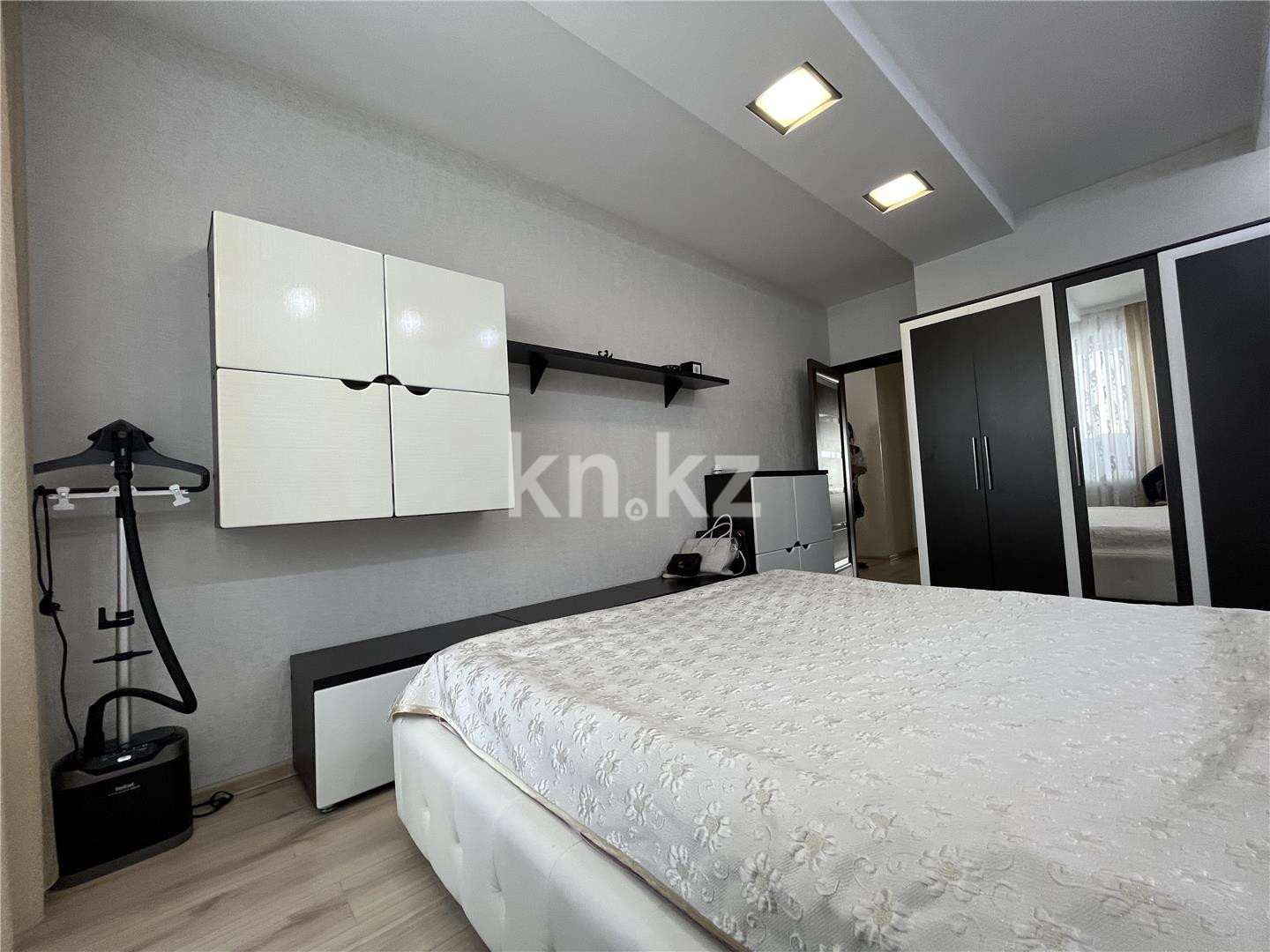 Продажа 3-комнатной квартиры, 95 м², пр. Республики в Караганде - фото 8