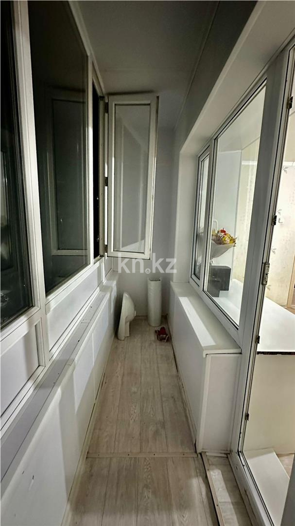 Продажа 1-комнатной квартиры, 32 м², мкр-н 12 в Караганде - фото 10