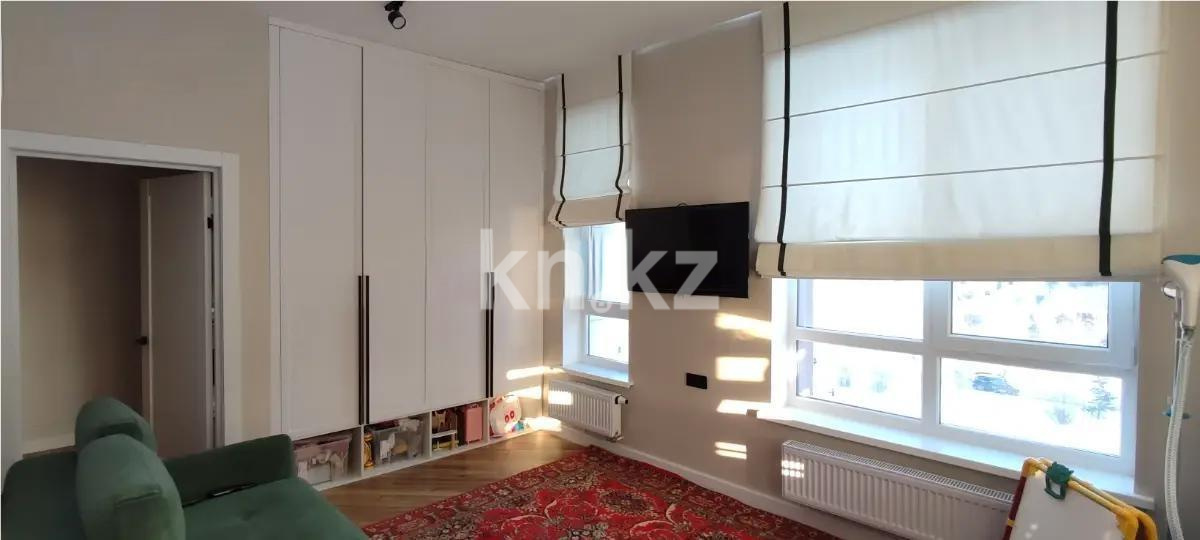Продажа 2-комнатной квартиры, 72 м², пр. Кабанбай батыра, дом  60а/17 в Астане