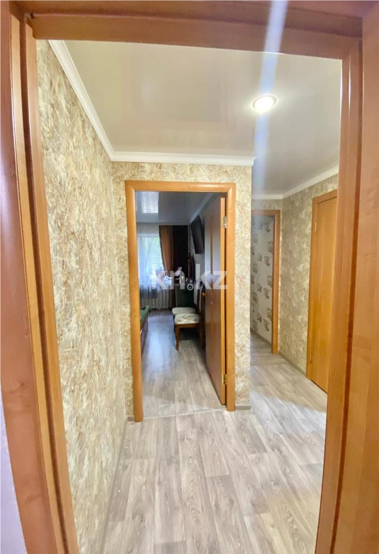 Продажа 2-комнатной квартиры, 49 м², 13-й мкр. в Караганде - фото 10