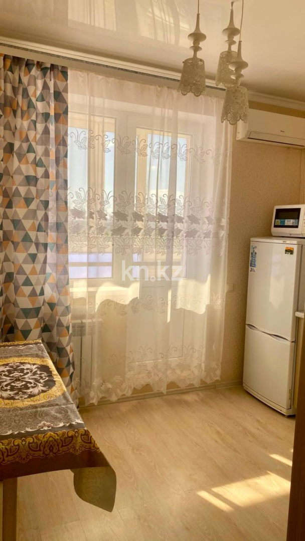 Аренда 1-комнатной квартиры, 36 м² в Астане