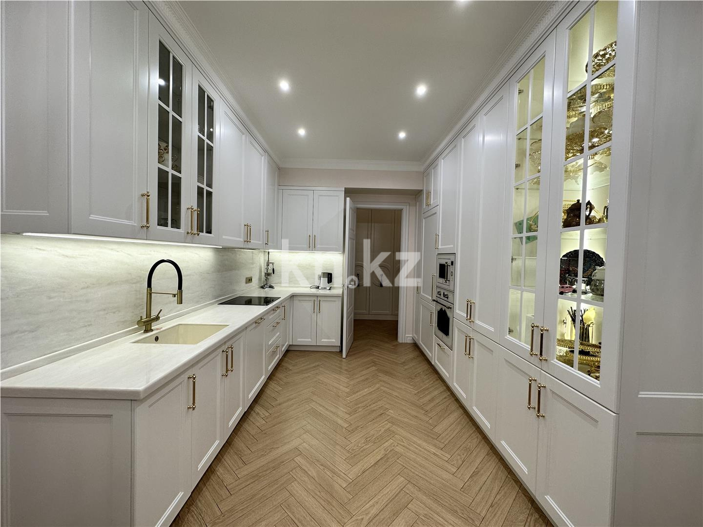 Продажа 3-комнатной квартиры, 115 м², мкр. Степной-2, дом  9/2 в Караганде - фото 14