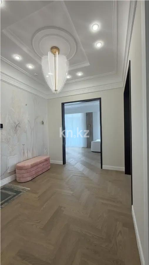 Продажа 4-комнатной квартиры, 178 м² в Астане - фото 2