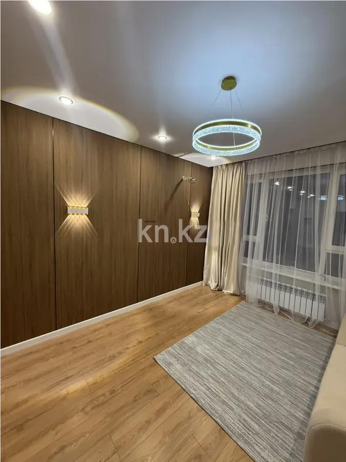 Продажа 2-комнатной квартиры, 34 м², ул. Туркестан, дом  115 в Алматы - фото 2
