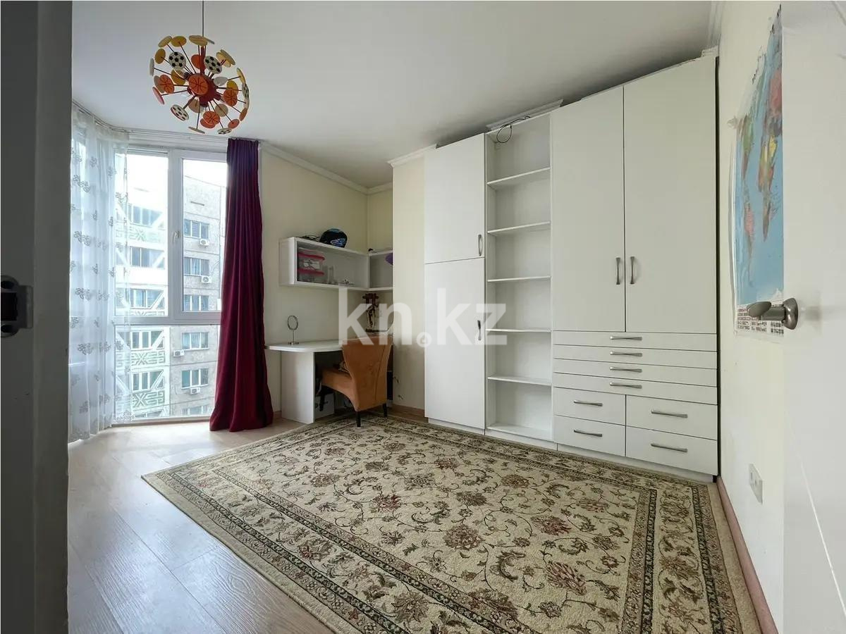 Продажа 3-комнатной квартиры, 73 м², ул. Розыбакиева, дом  283а в Алматы