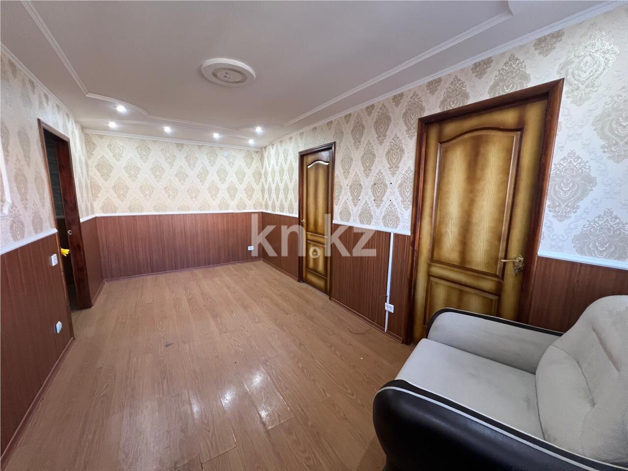 Продажа 3-комнатной квартиры, 61 м² в Караганде