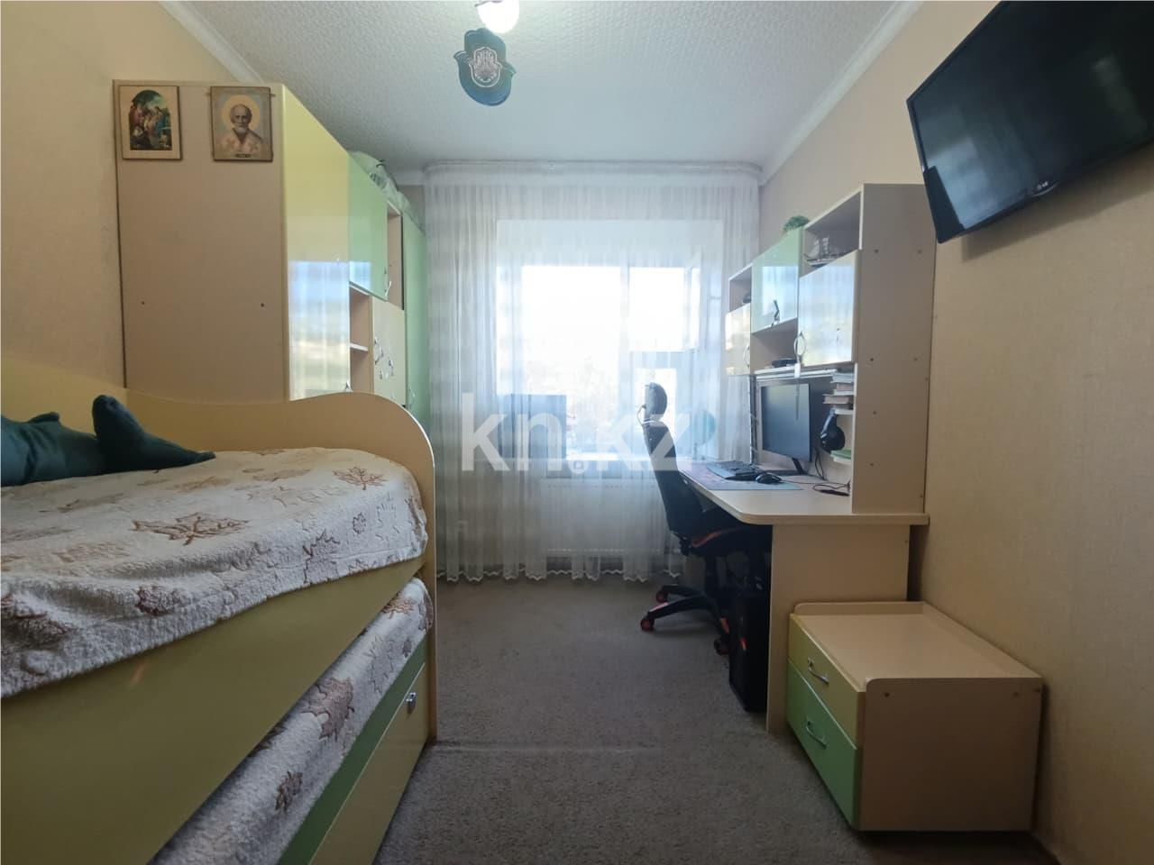 Продажа 3-комнатной квартиры, 61 м², ул. Маметовой в Караганде - фото 3