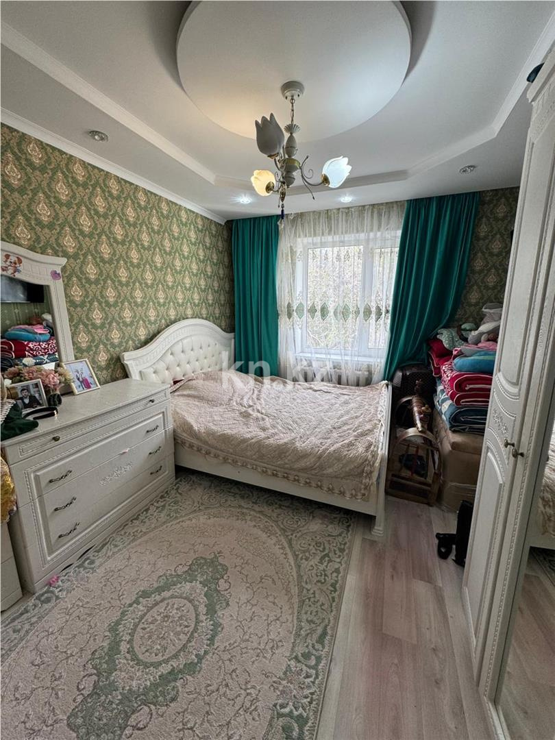 Продажа 5-комнатной квартиры, 108 м², пр. Металлургов в Темиртау - фото 2