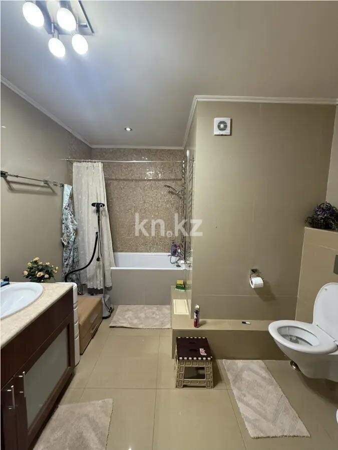 Продажа 2-комнатной квартиры, 60 м² в Алматы - фото 3