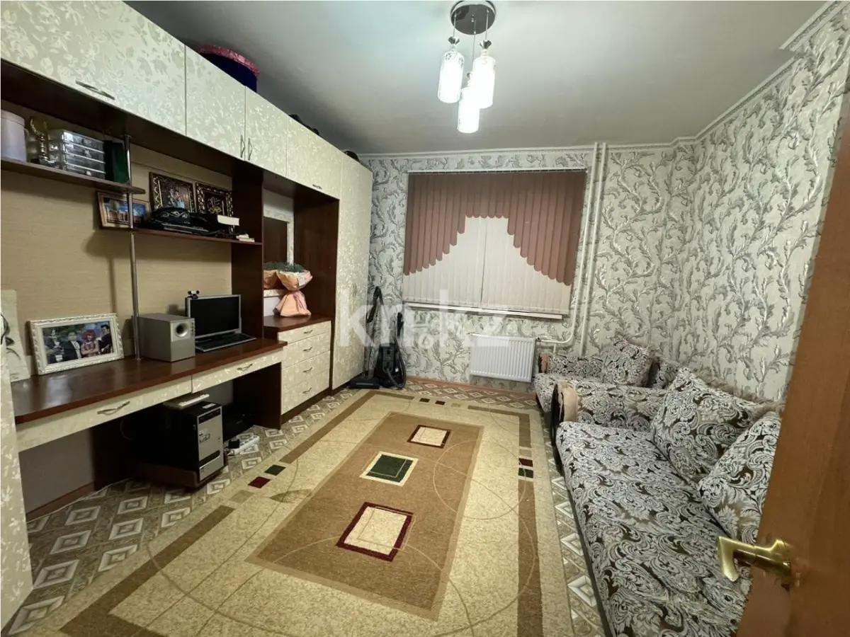 Продажа 3-комнатной квартиры, 77 м², ул. Сарыарка, дом  21 в Караганде - фото 3