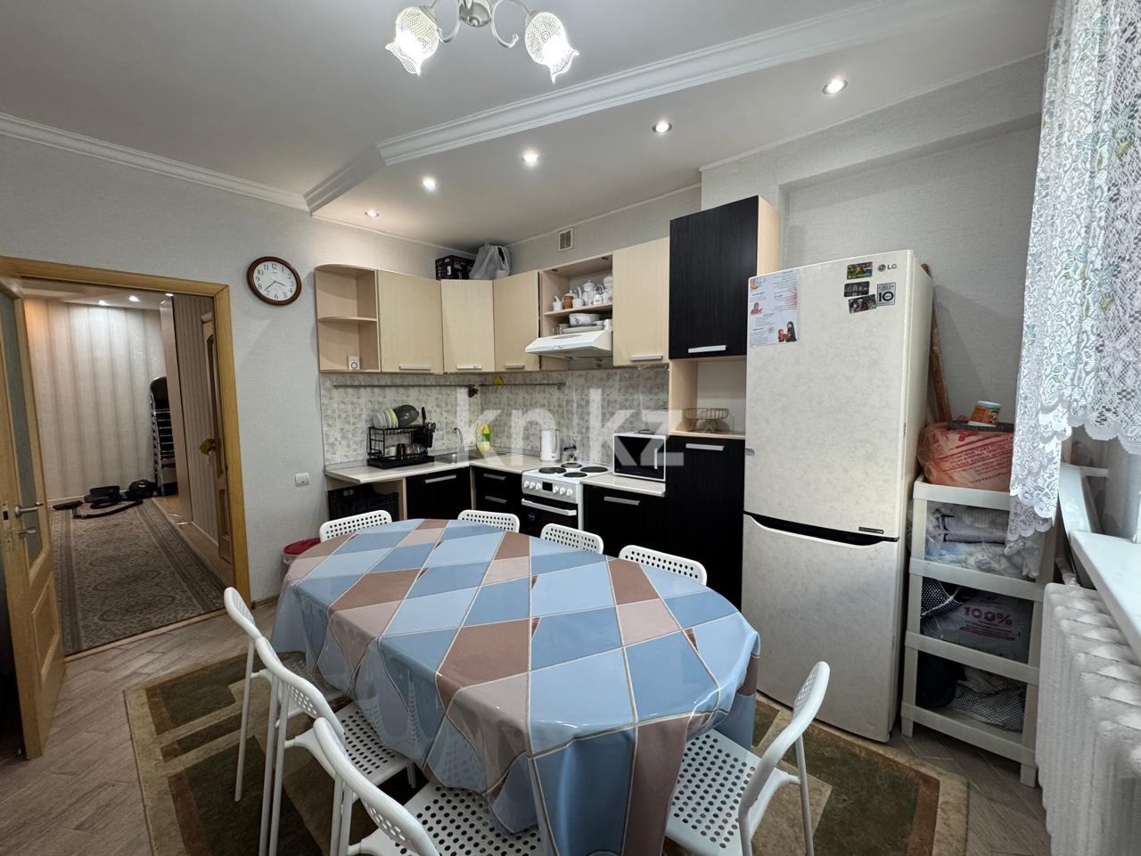 Продажа 4-комнатной квартиры, 97 м², ул. Керей, Жанибек хандар, дом  9 - пр. Кабанбай батыра в Астане - фото 20