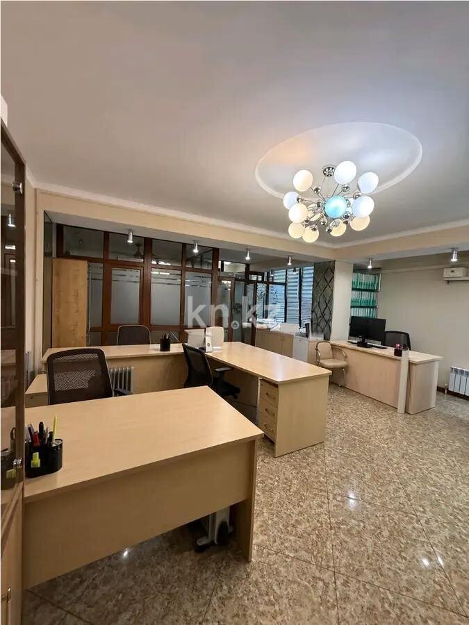Продажа 3-комнатной квартиры, 65 м² в Алматы