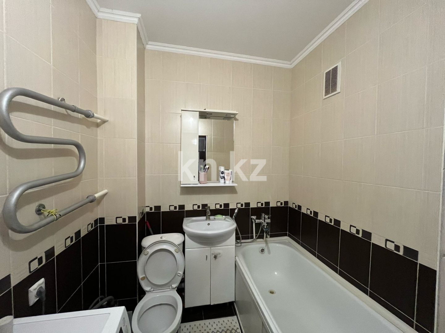 Продажа 2-комнатной квартиры, 59 м², пр. Шахтеров в Караганде - фото 4