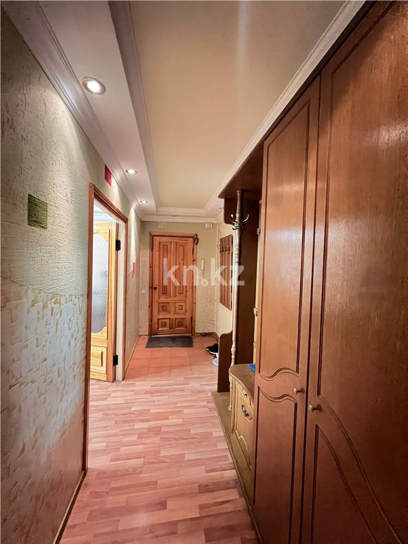 Продажа 4-комнатной квартиры, 77 м² в Караганде - фото 17