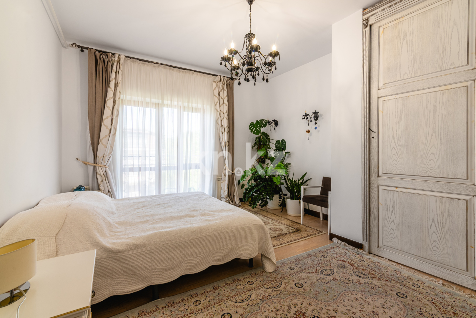 Продажа 4-комнатной квартиры, 132 м² в Алматы - фото 17