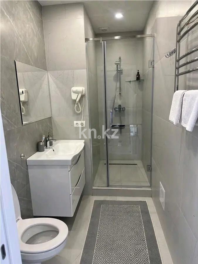 Продажа 2-комнатной квартиры, 50 м², ул. Утепова, дом  20 в Алматы - фото 3