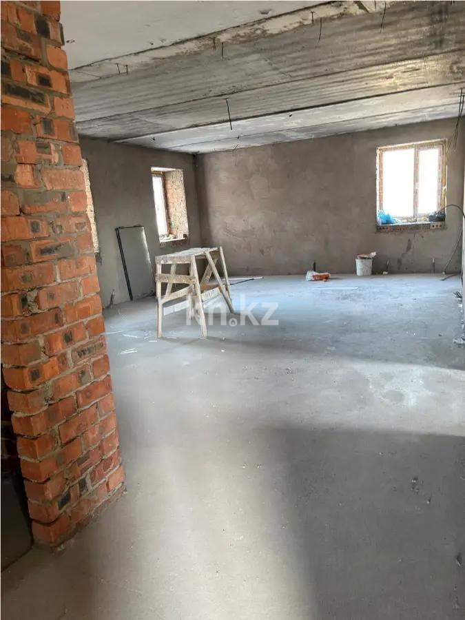 Продажа 4-комнатной квартиры, 144 м², ул. Даулеткерей, дом  10 в Астане