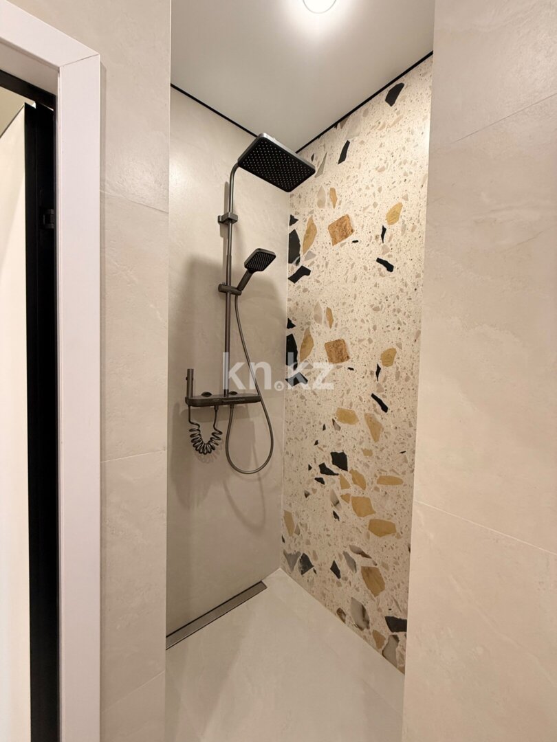 Аренда 2-комнатной квартиры посуточно, 62 м² в Алматы - фото 7